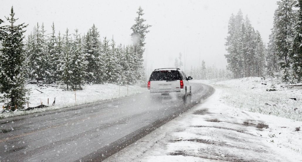 Eestimaa talv on heitlik ja saabub enamasti ootamatult. Liiklejale on see suur katsumus: jalakäija peab püsti püsima ja autojuht oma sõidukiga teele jääma. Libe
